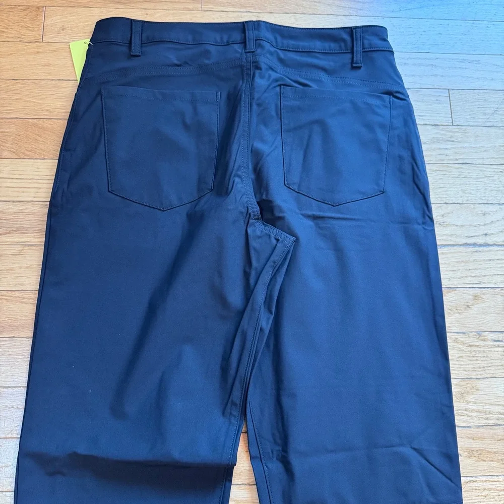 All In Motion Mens 360 Lifestyle Relaxed Fit 5-Pocket Pants Black 32x32 UPF 50+